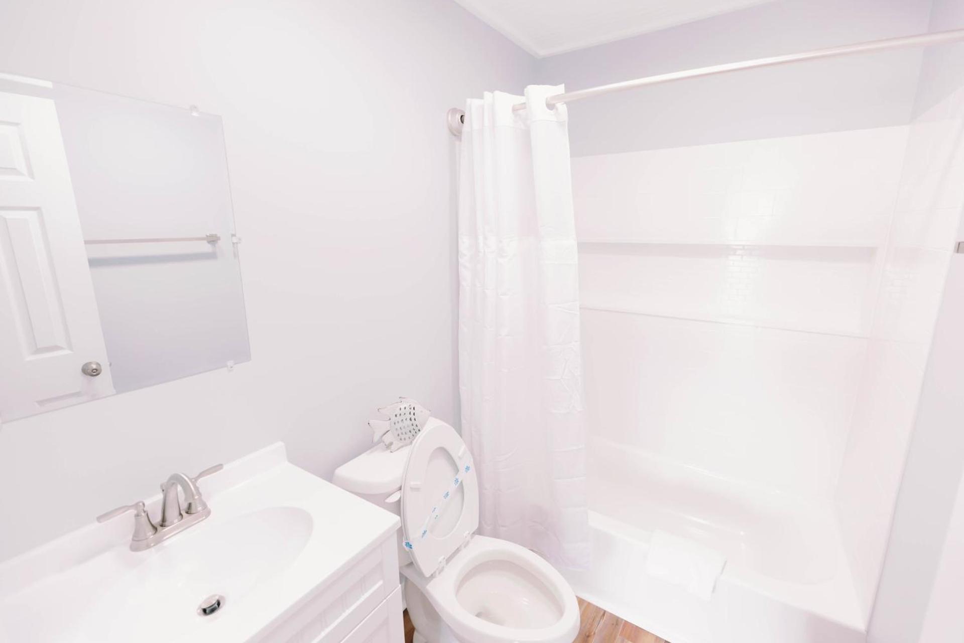 Anchor Inn Motel photo 23