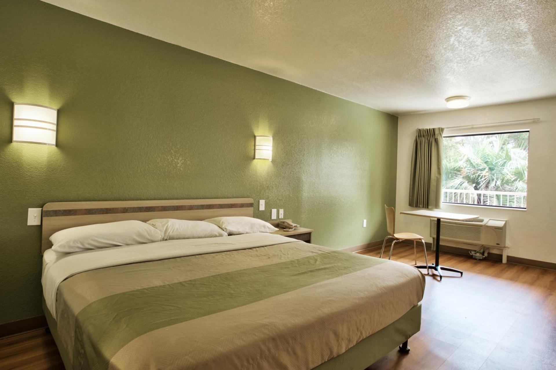 Motel 6-Tallahassee, FL - Downtown photo 37