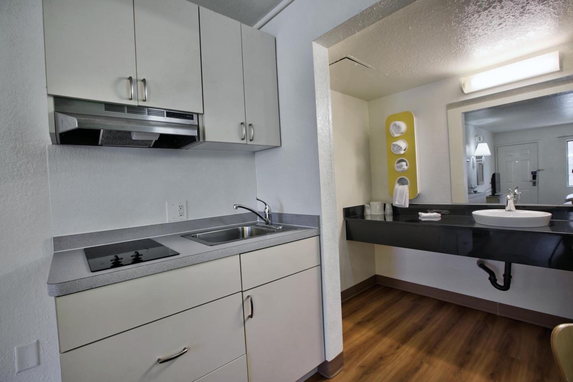 Motel 6-Tallahassee, FL - Downtown photo 51