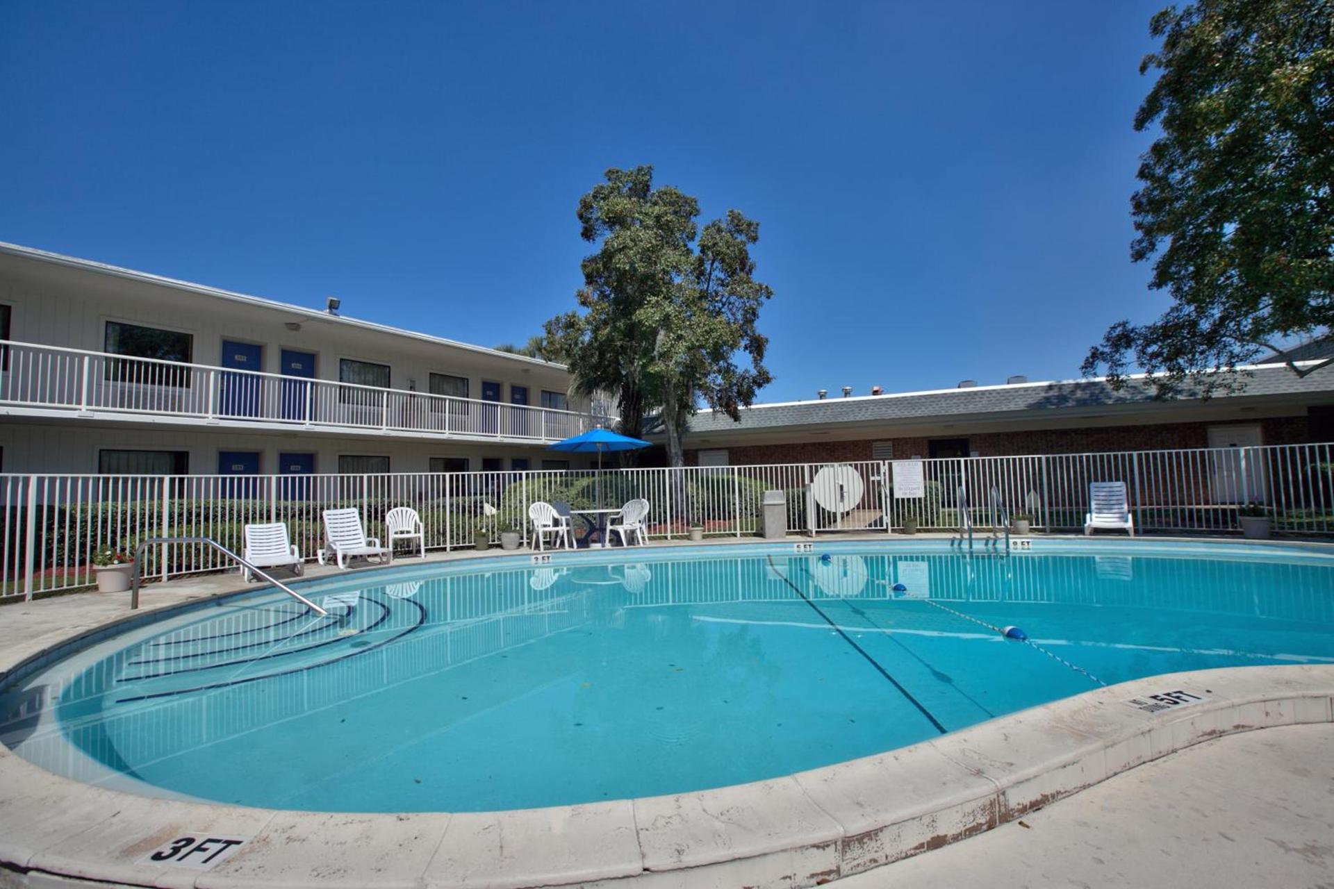 Motel 6-Tallahassee, FL - Downtown photo 49
