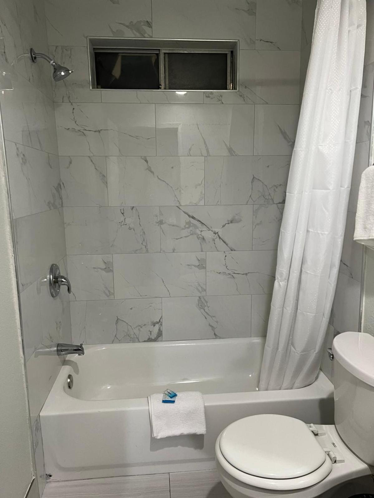 Goldstar Inn photo 18