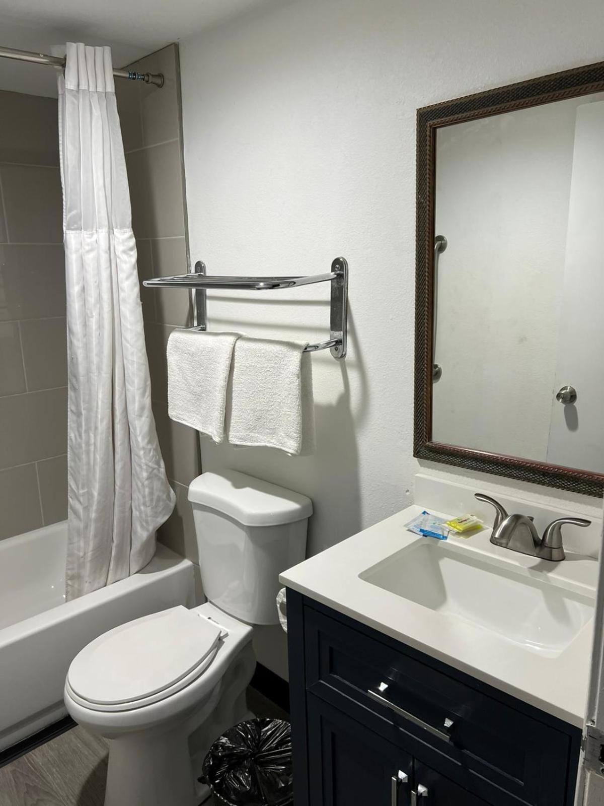Goldstar Inn photo 20