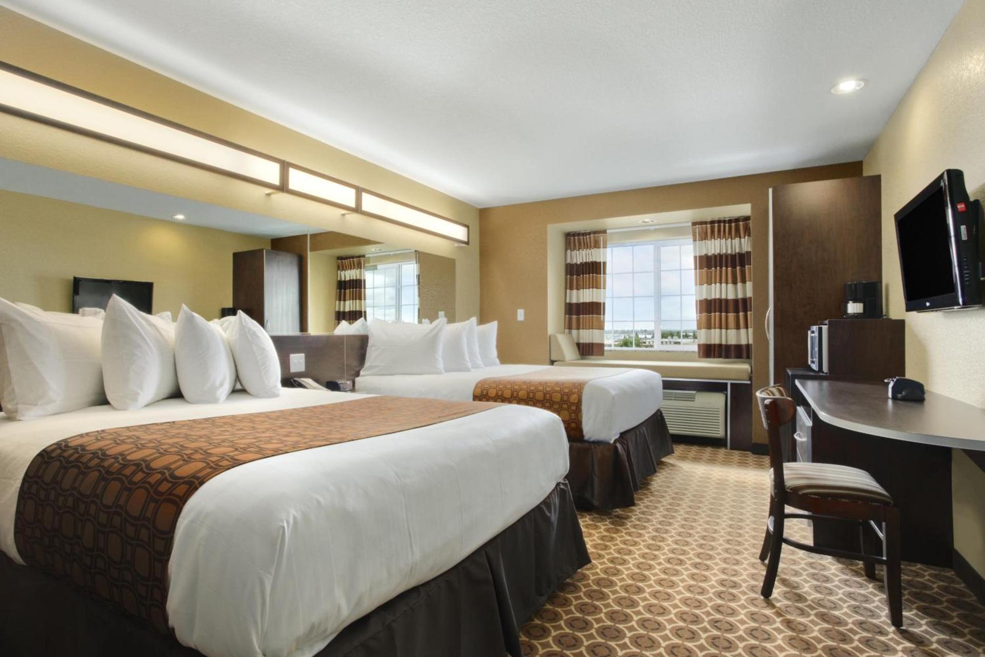 Microtel Inn & Suites by Wyndham Williston photo 25