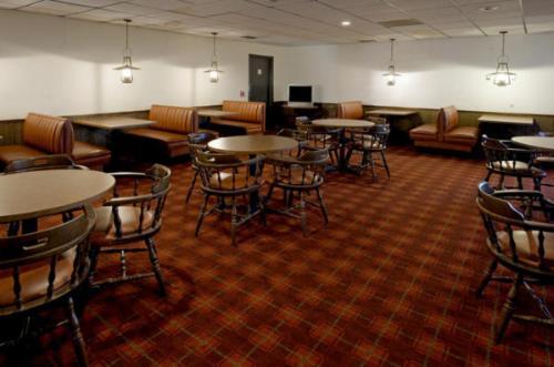 Americas Best Value Inn Bowie photo 26