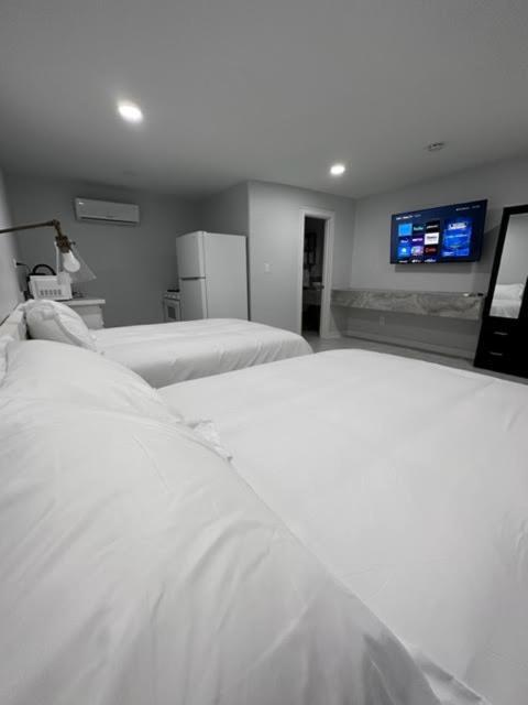 White Sands Inn, Marina, Bar & Grill photo 25