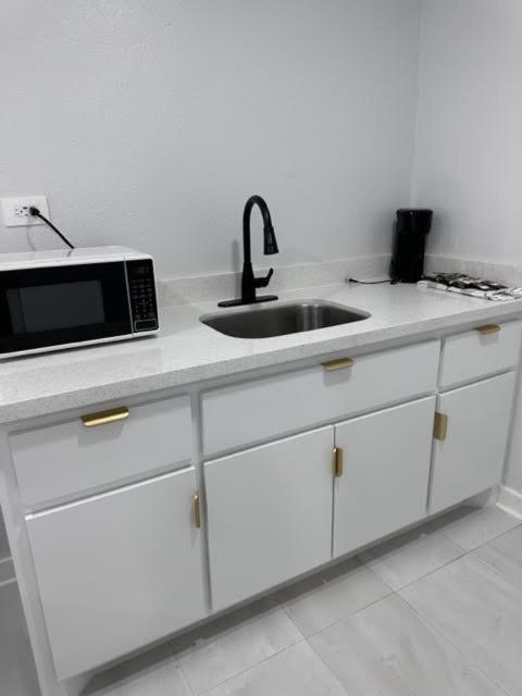 White Sands Inn, Marina, Bar & Grill photo 30