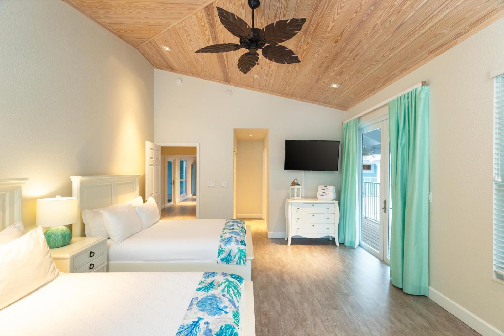Dolphin Point Villas photo 67