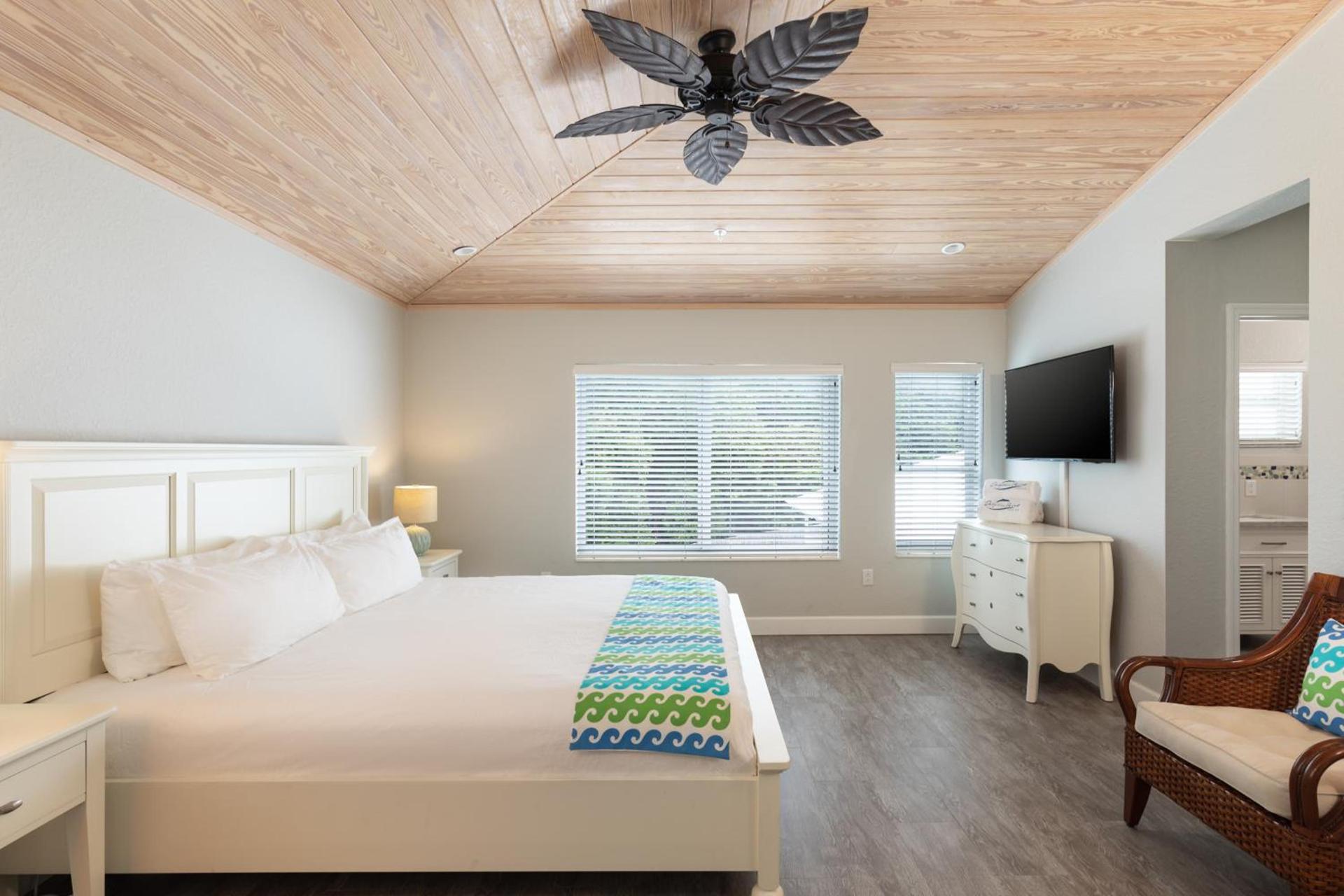 Dolphin Point Villas photo 85