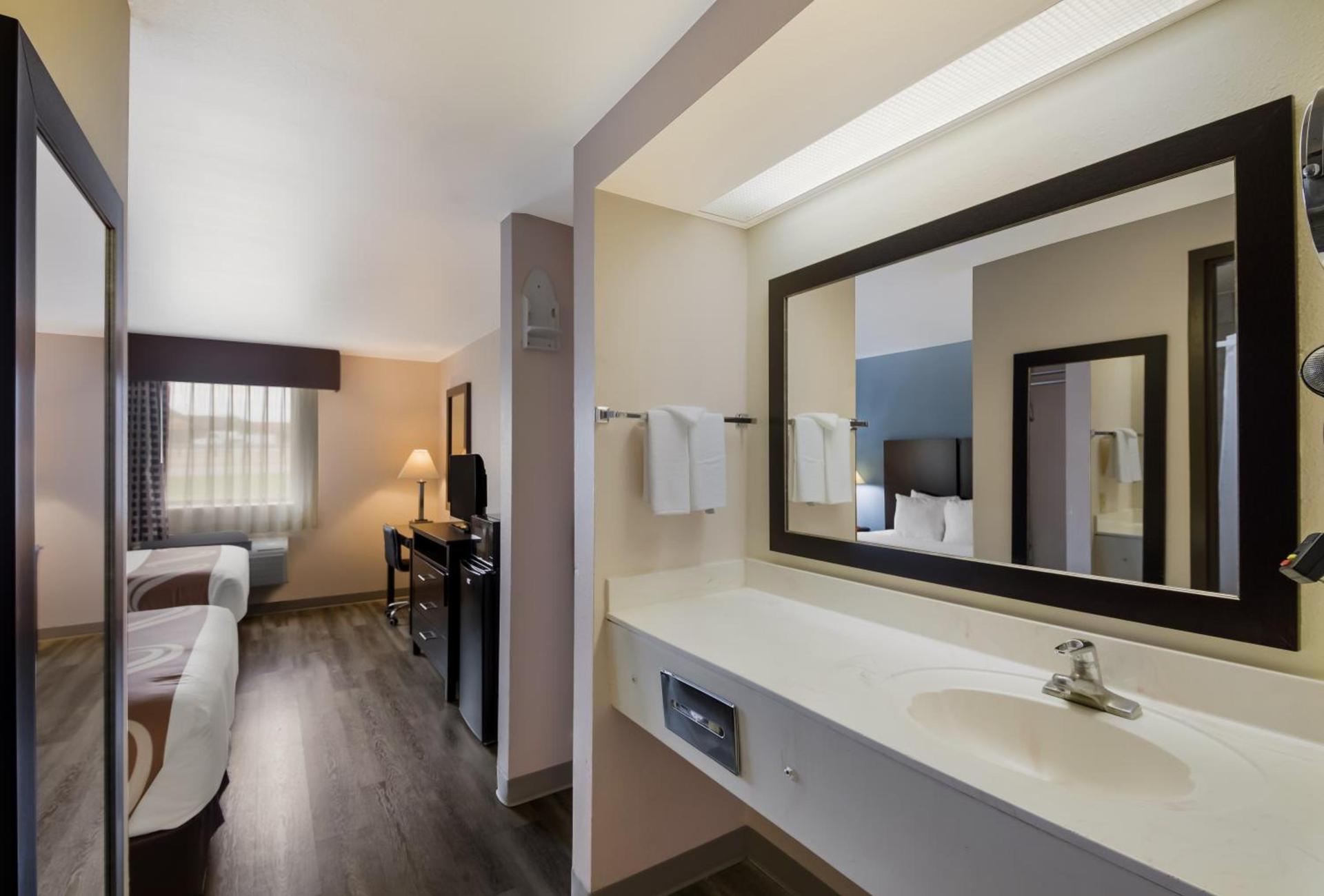 Quality Inn & Suites Round Rock photo 41