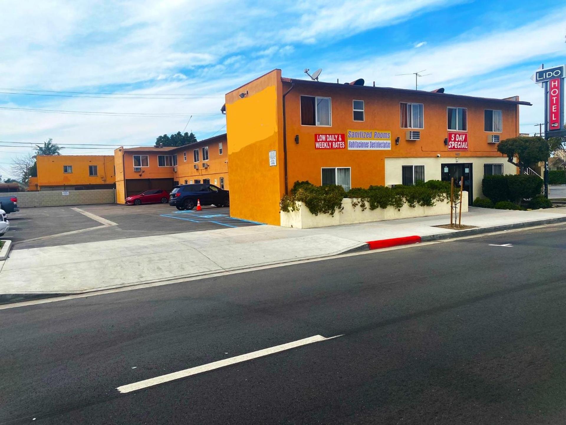 Lido Hotel — hotel in Huntington Park