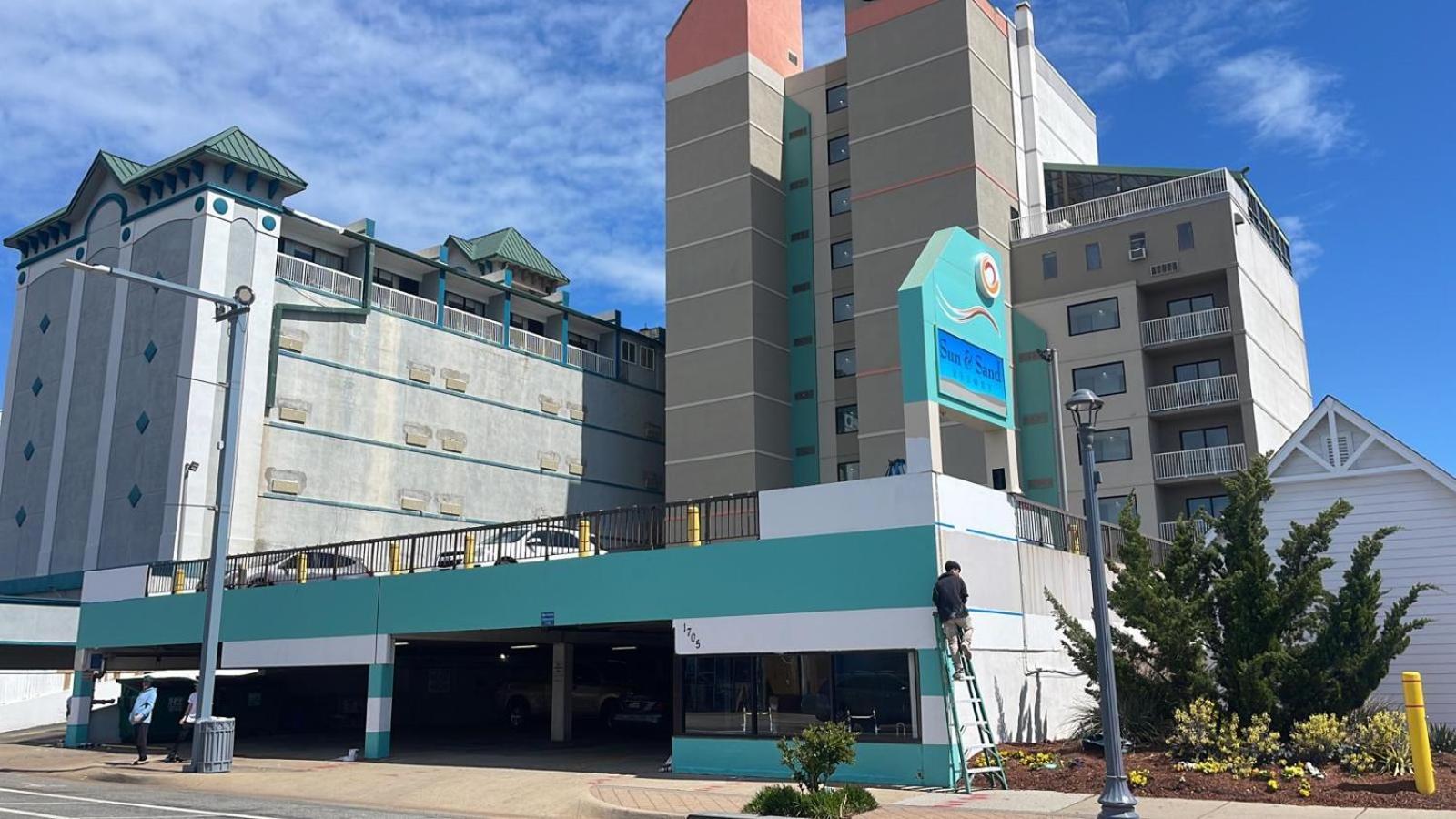 Sun and Sand Resort Oceanfront Suites photo 1
