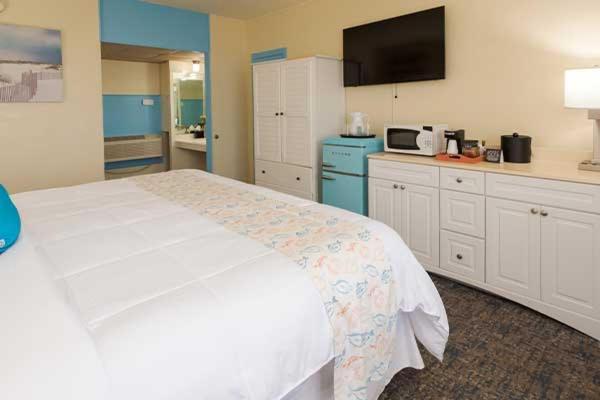 Gaido's Seaside Inn photo 46