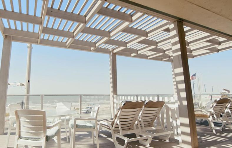 Gaido's Seaside Inn photo 18