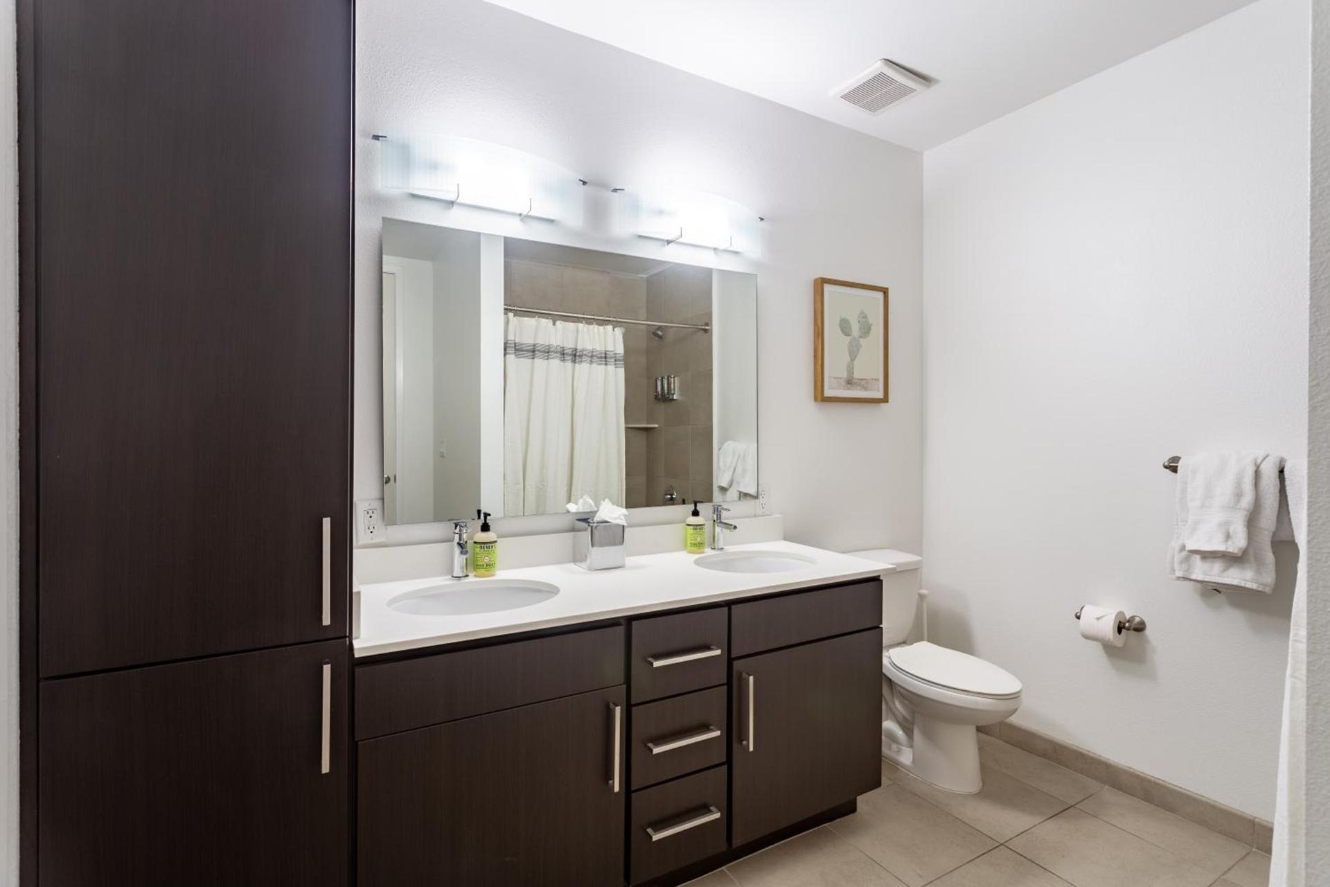 Mint House Houston - Medical Center photo 29
