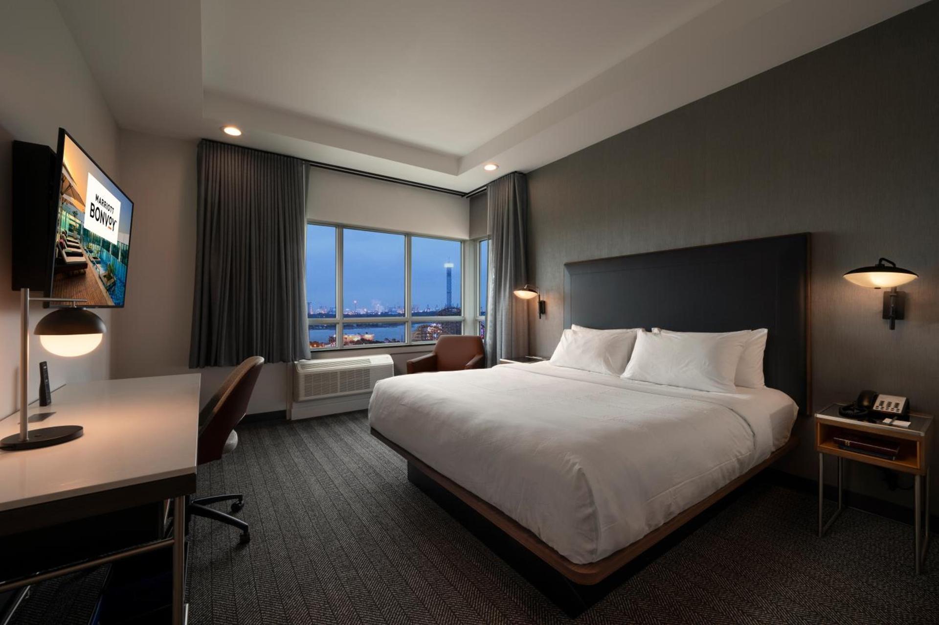 Courtyard by Marriott Houston Kemah photo 7