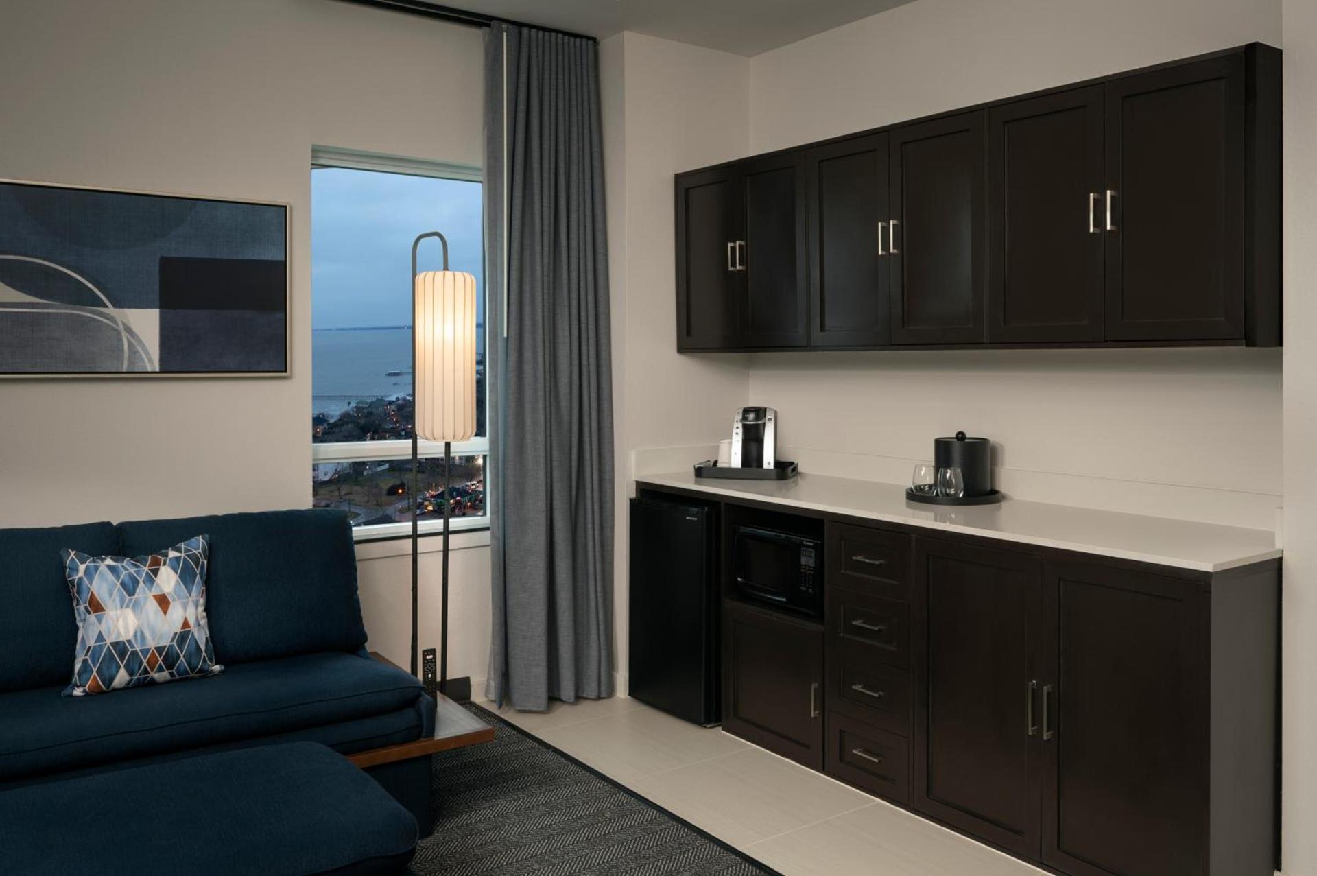 Courtyard by Marriott Houston Kemah photo 8
