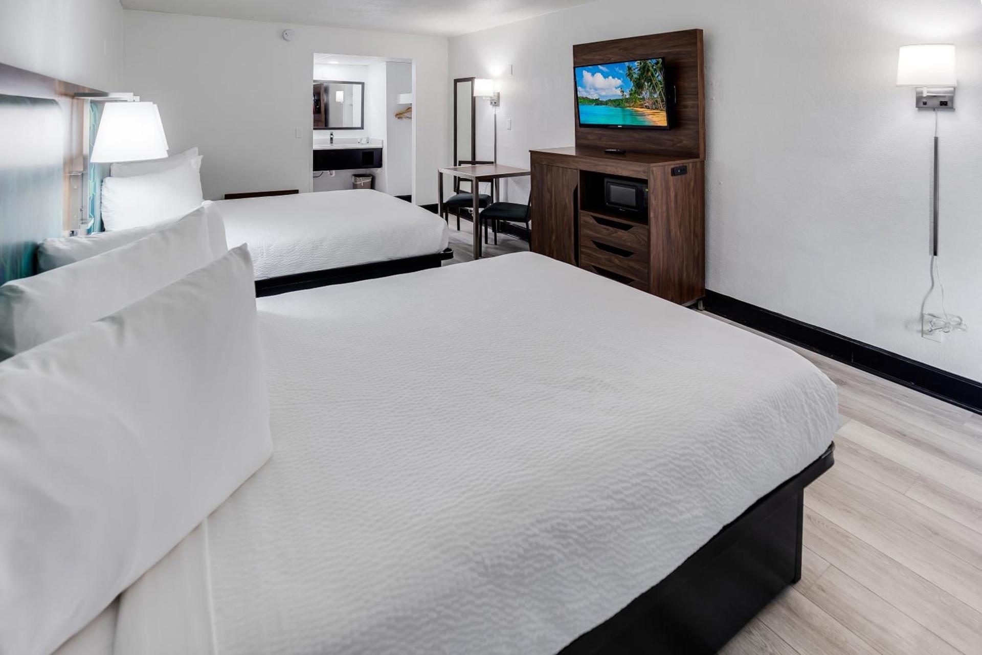 Blu Atlantic Hotel & Suites photo 23