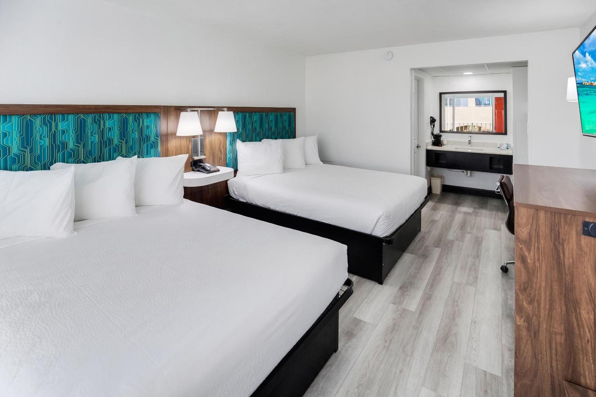 Blu Atlantic Hotel & Suites photo 28