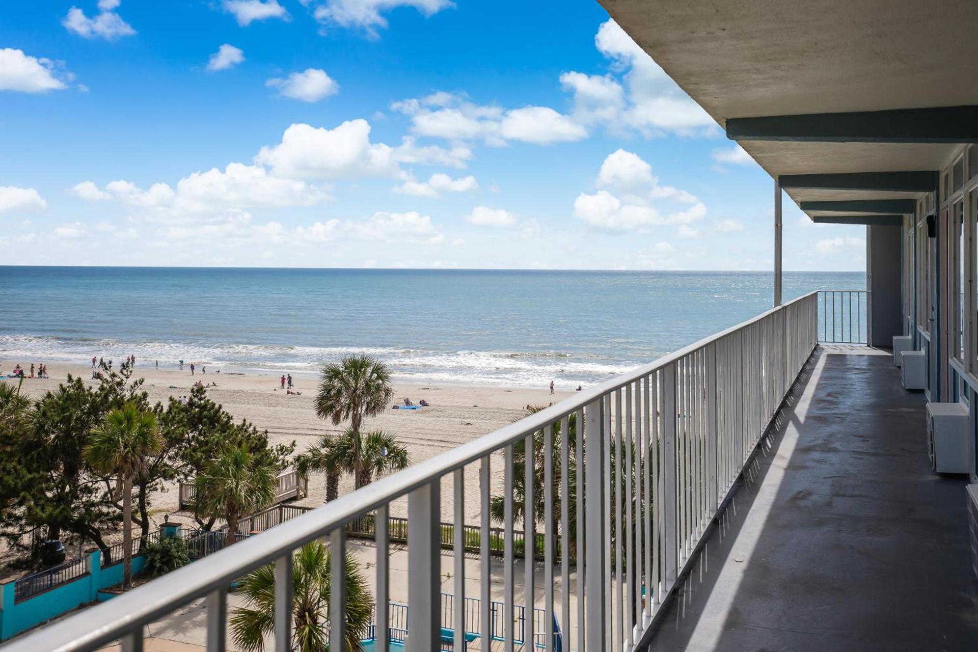 Blu Atlantic Hotel & Suites photo 35
