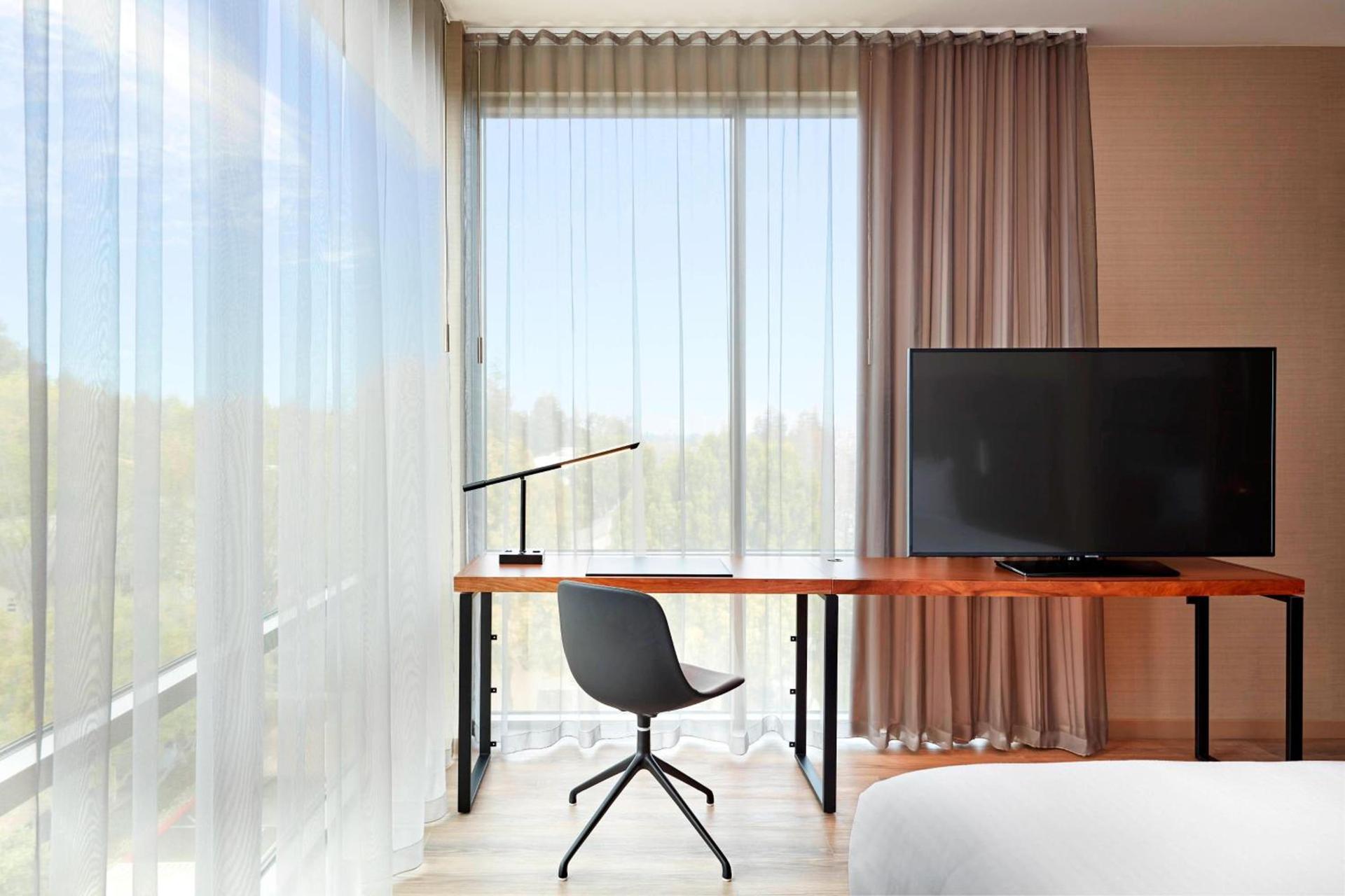 AC Hotel by Marriott Sunnyvale Cupertino photo 24
