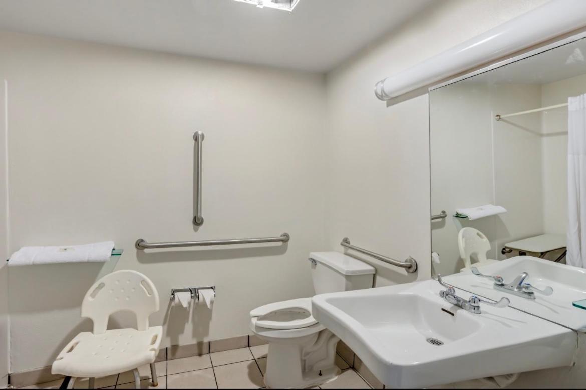 Quality Inn Enola - Harrisburg photo 49