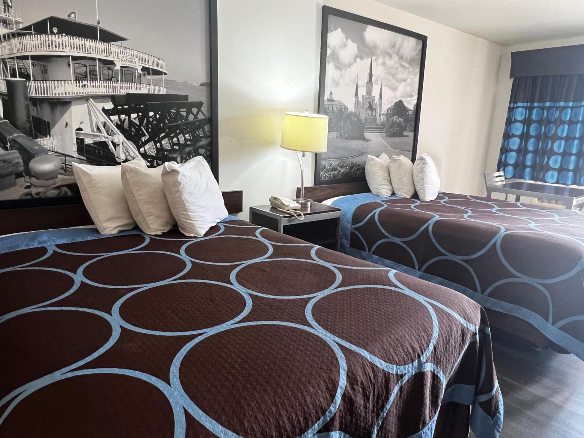 Super 8 by Wyndham Slidell photo 60