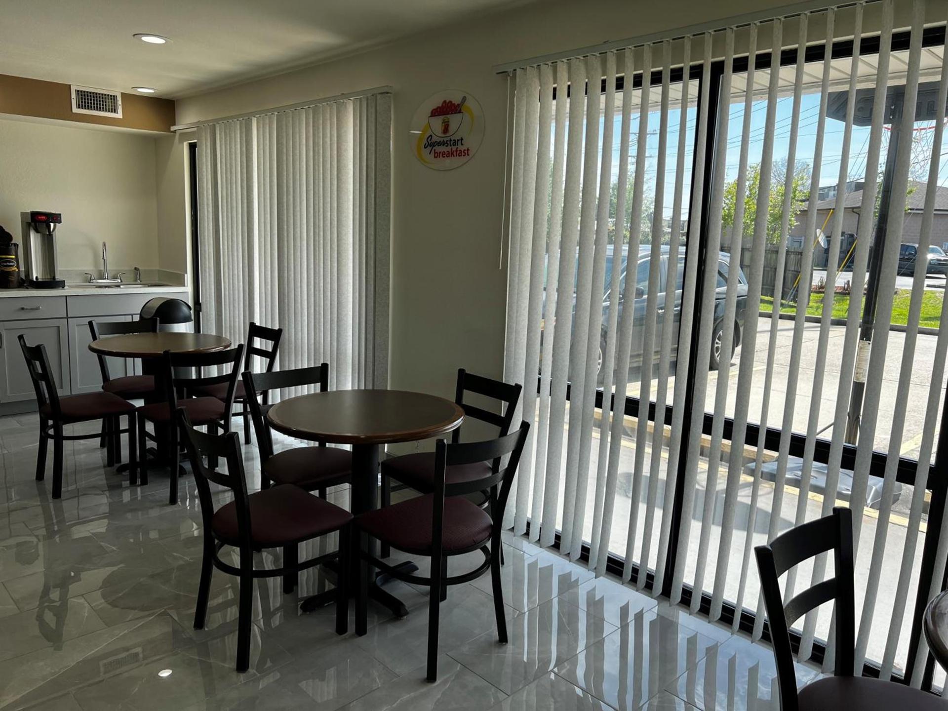 Super 8 by Wyndham Slidell photo 64