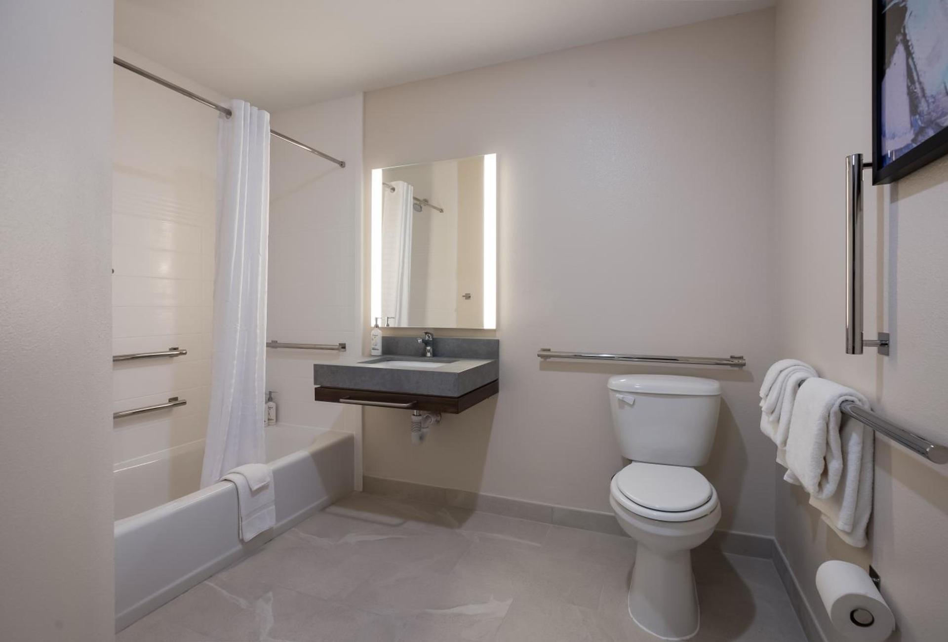 Candlewood Suites Lafayette - River Ranch by IHG photo 5