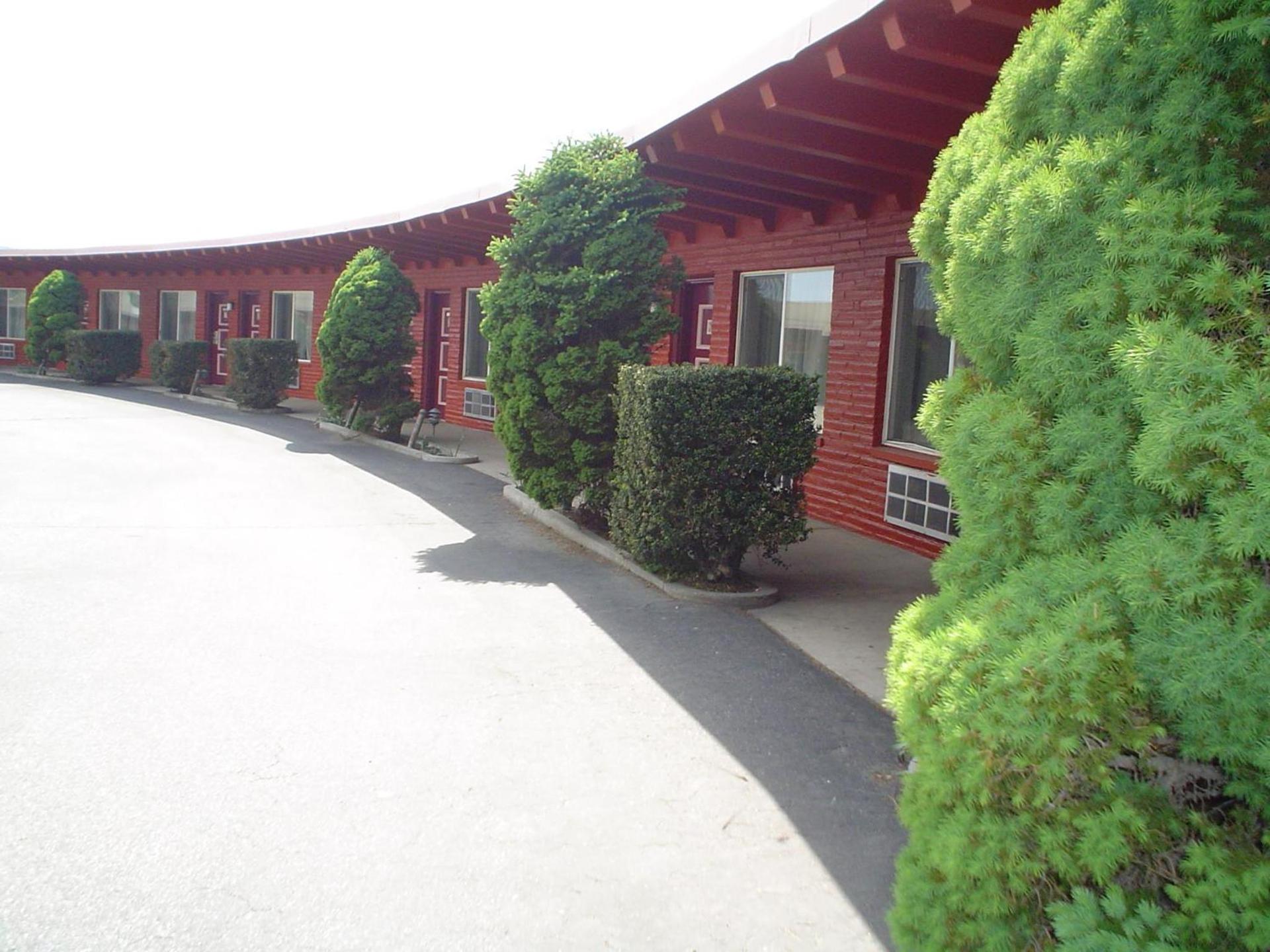 Avenue Motel Wenatchee photo 2