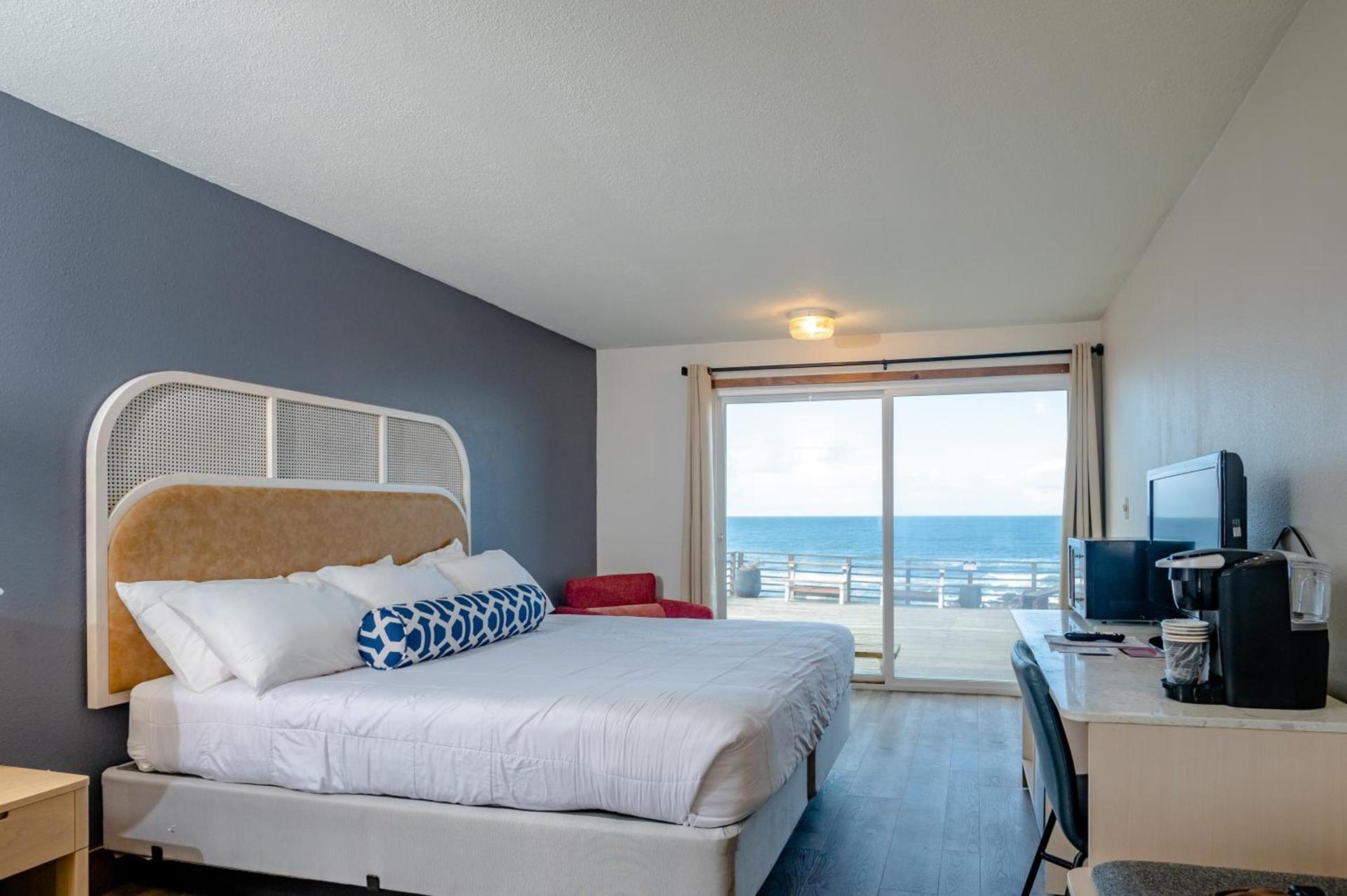 Seagull Beachfront Inn photo 77
