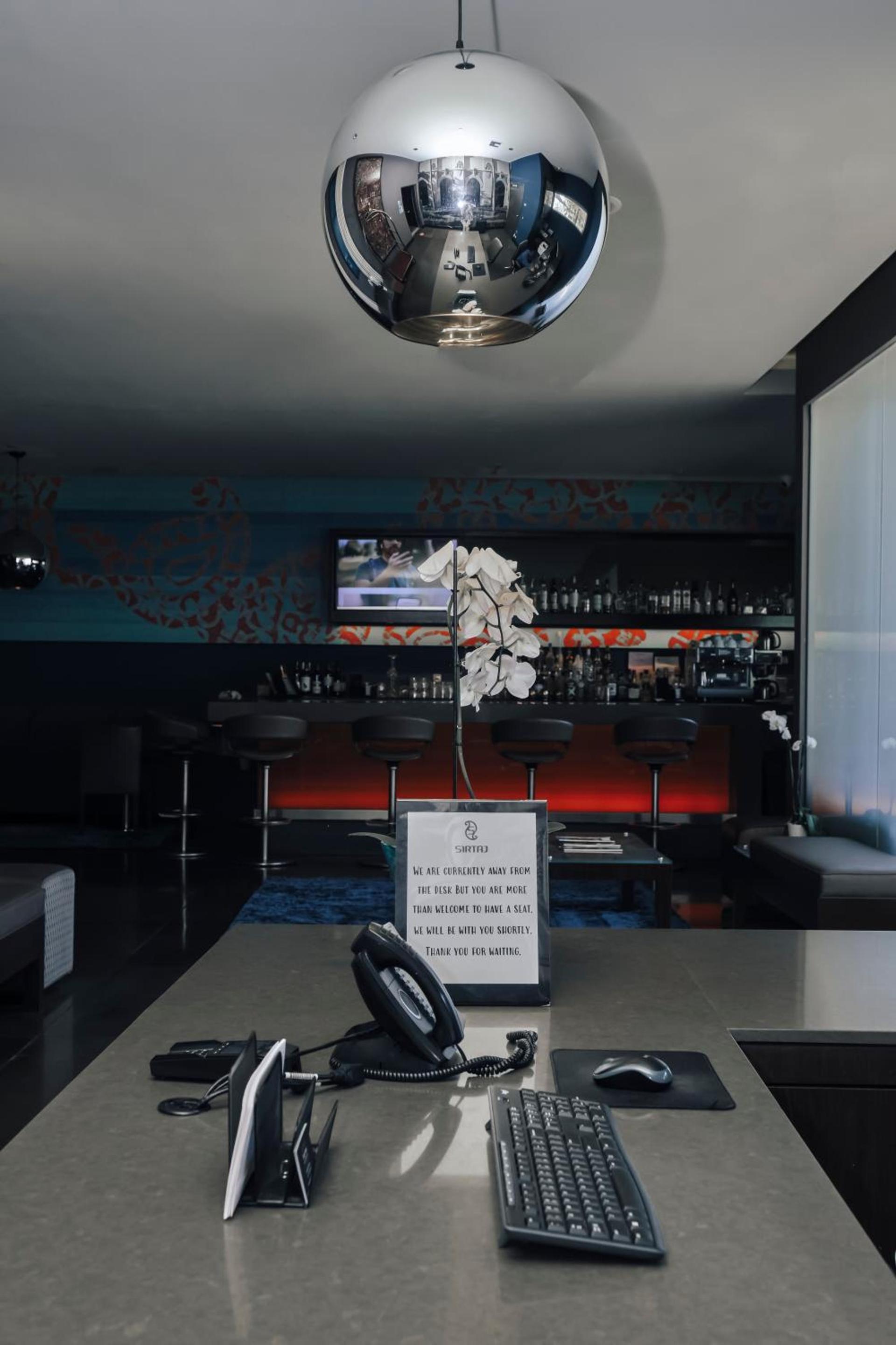 SIRTAJ – Beverly Hills photo 16