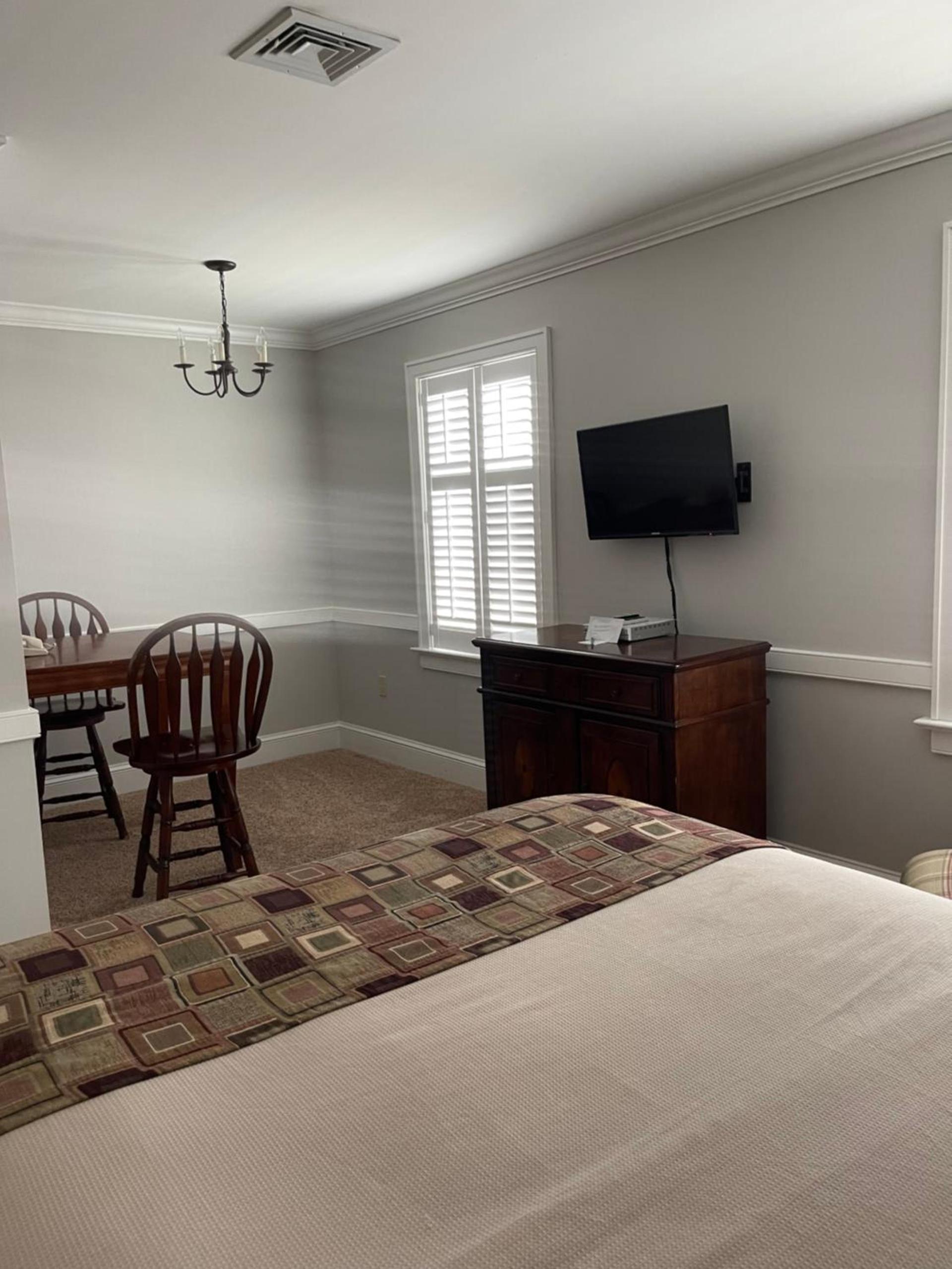 Selinsgrove Inn photo 40