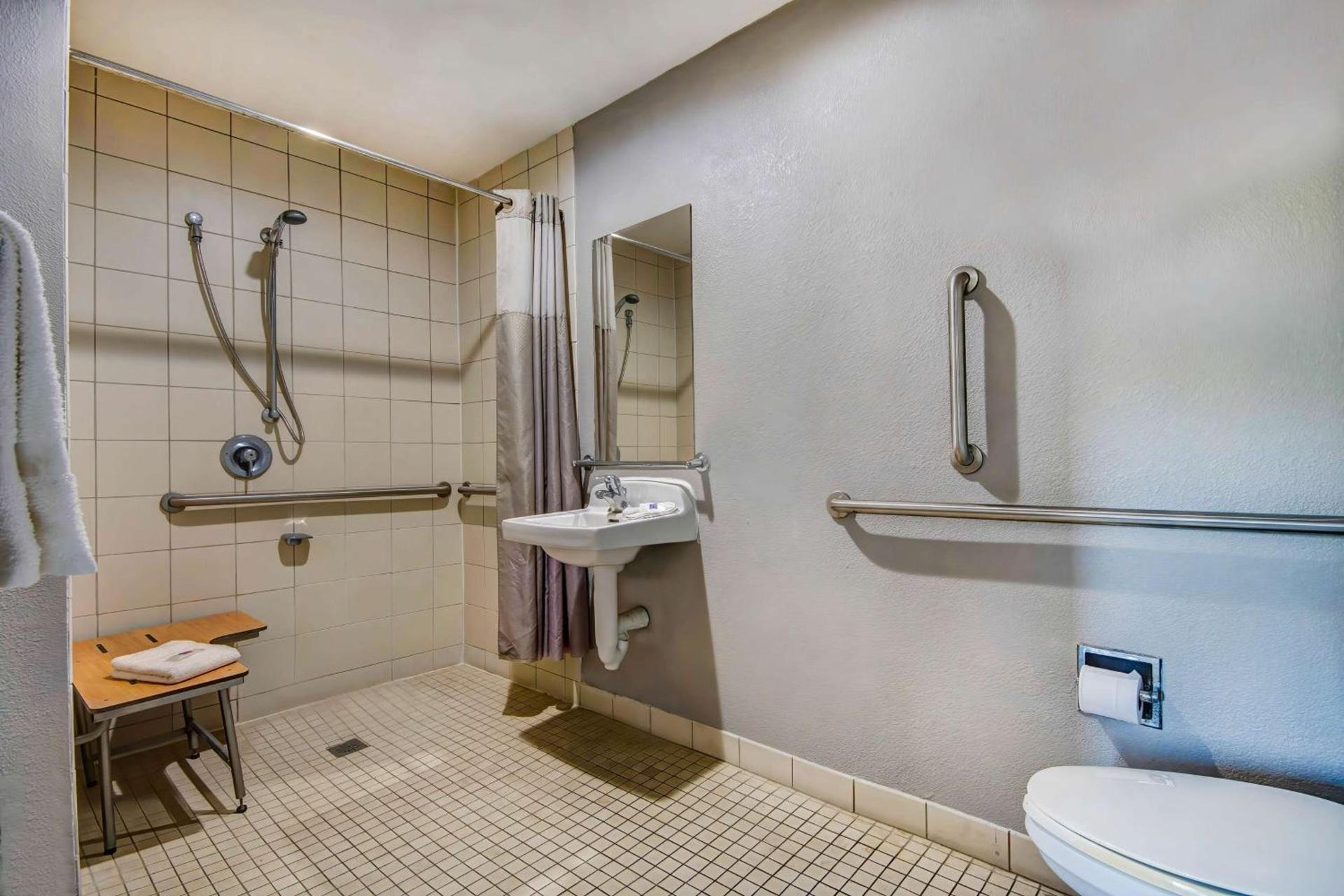 Motel 6-Port Allen, LA - Baton Rouge photo 10