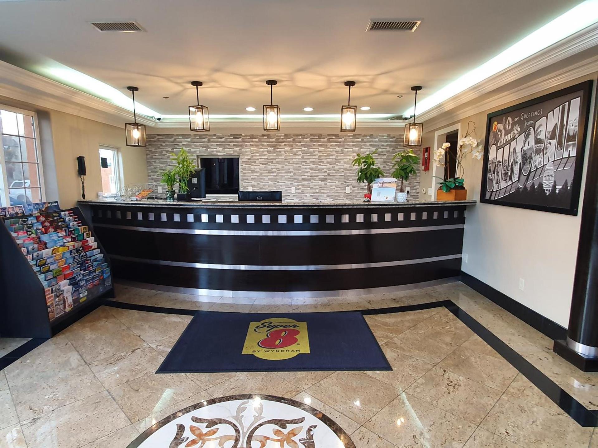 Super 8 by Wyndham Cypress Buena Park Area photo 27