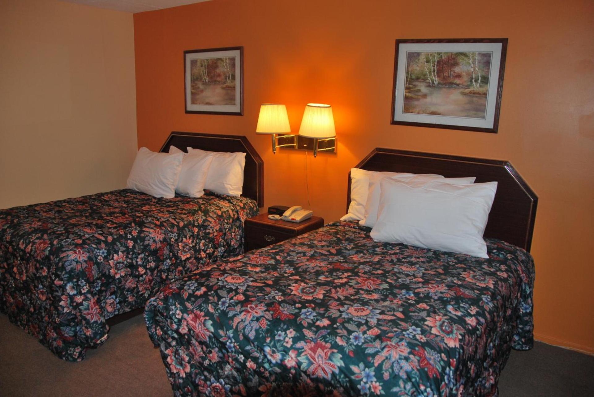 Imperial Motel Cortland photo 4