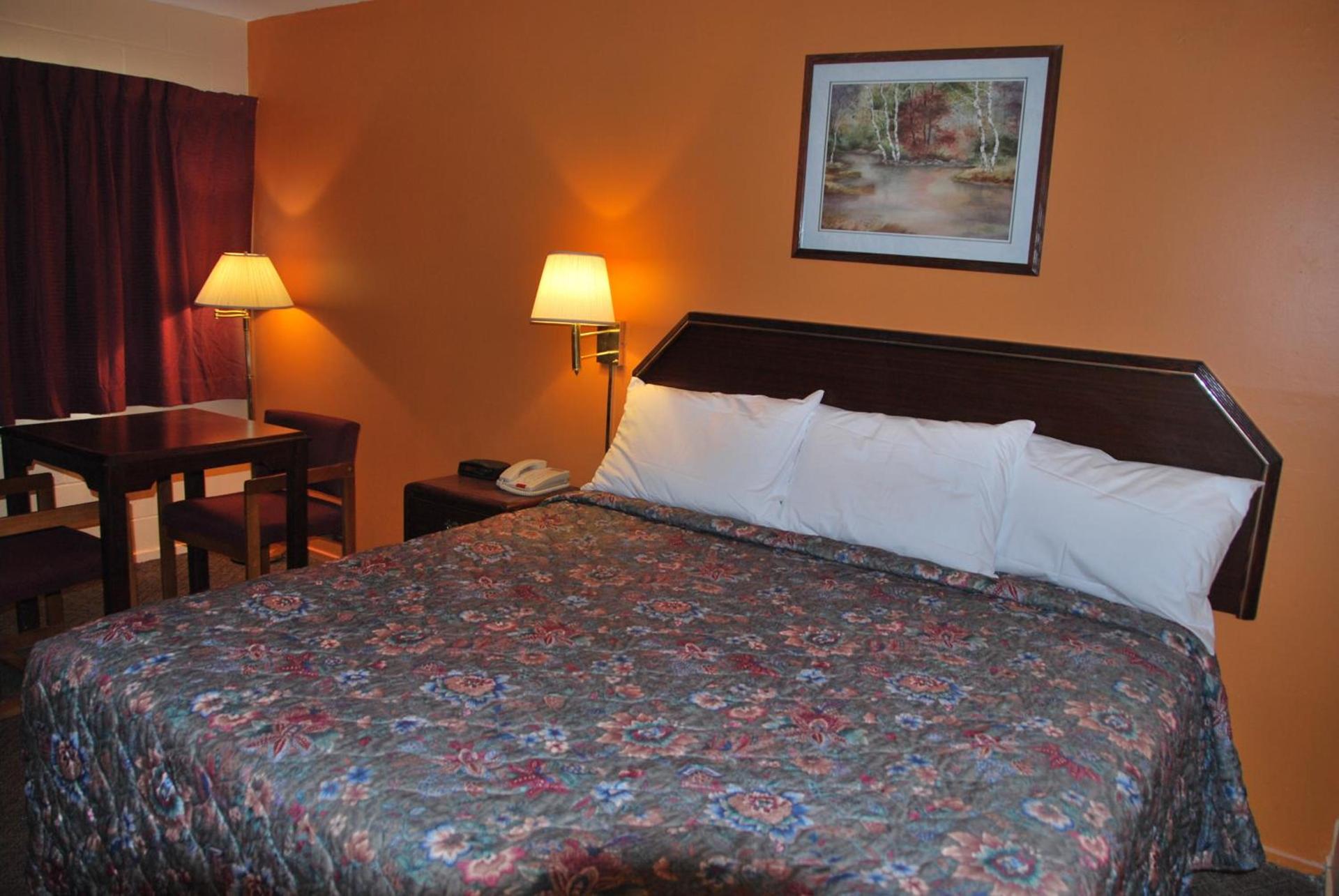 Imperial Motel Cortland photo 5