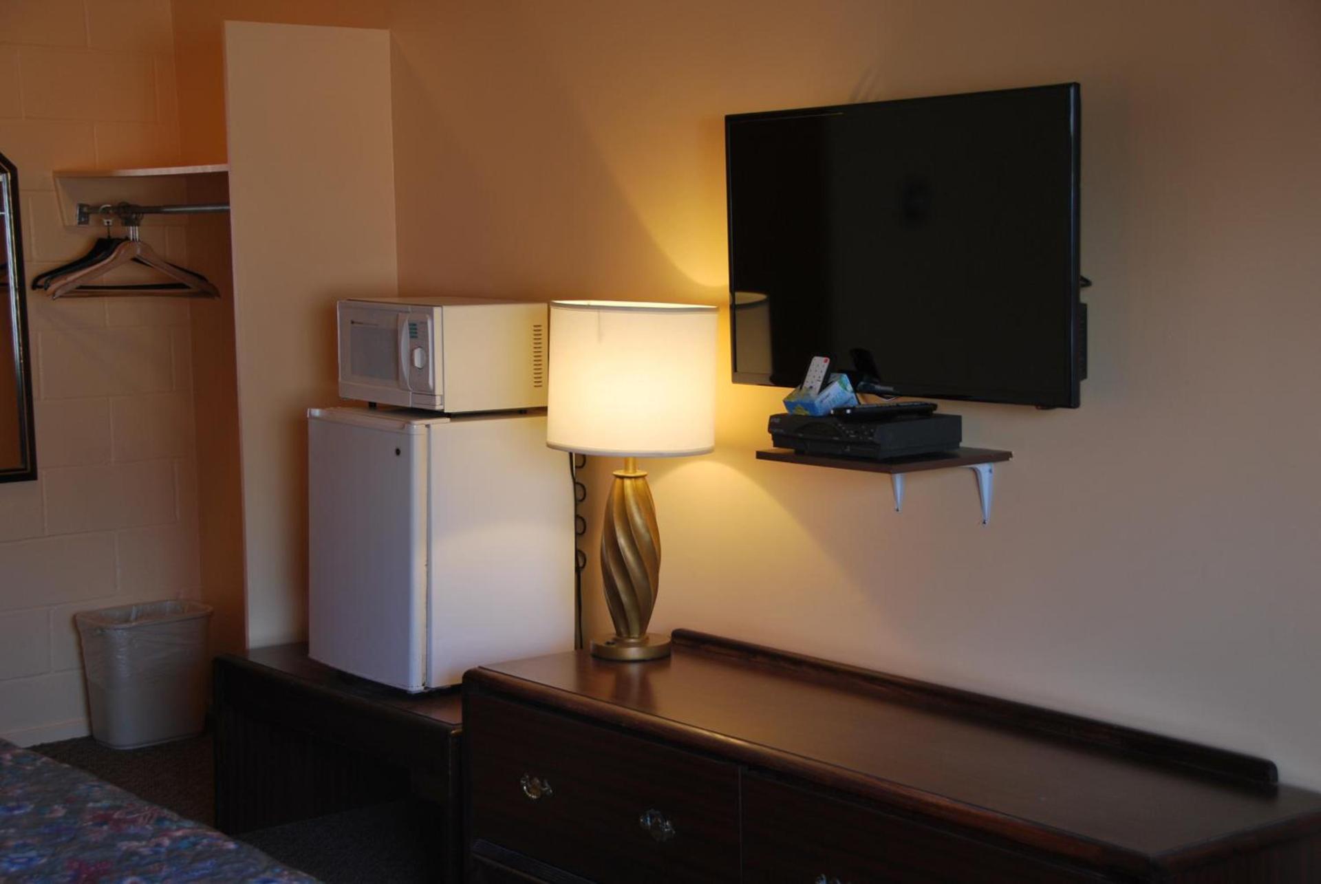 Imperial Motel Cortland photo 12