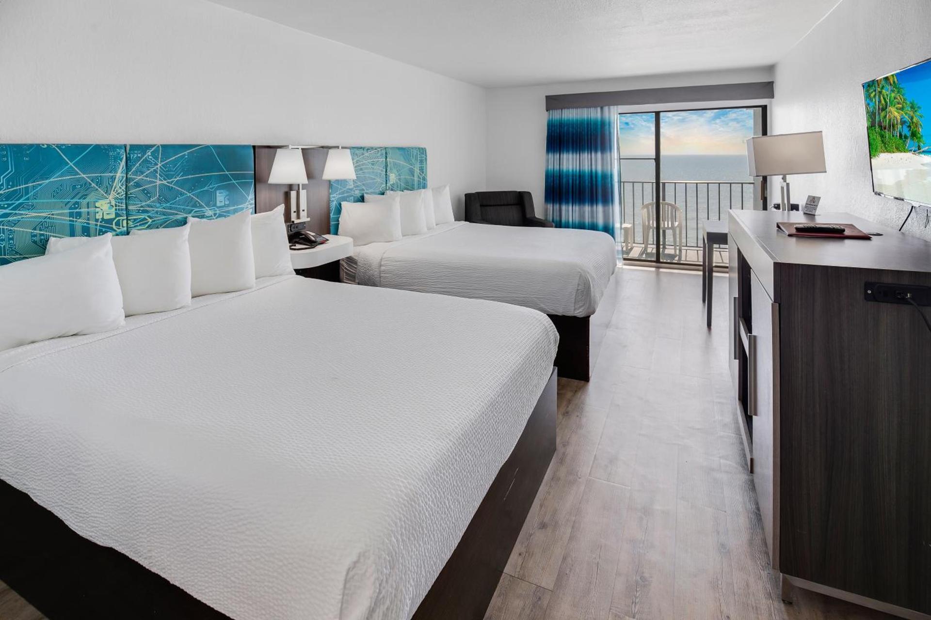 Tropical Seas Hotel photo 4