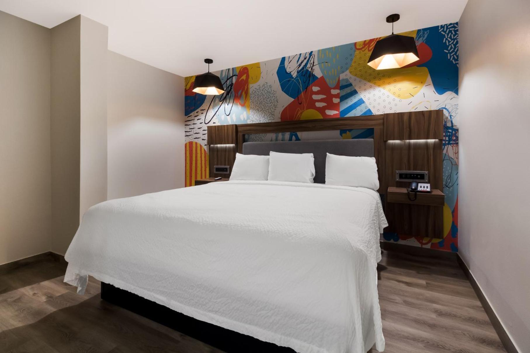 Signature Inn Houston Galleria photo 9