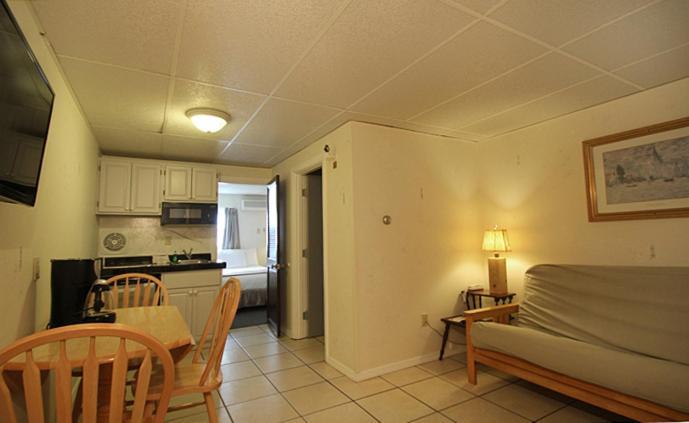 Sea Cliff House Motel photo 17