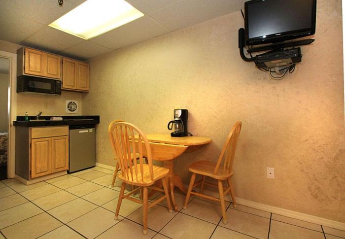 Sea Cliff House Motel photo 19