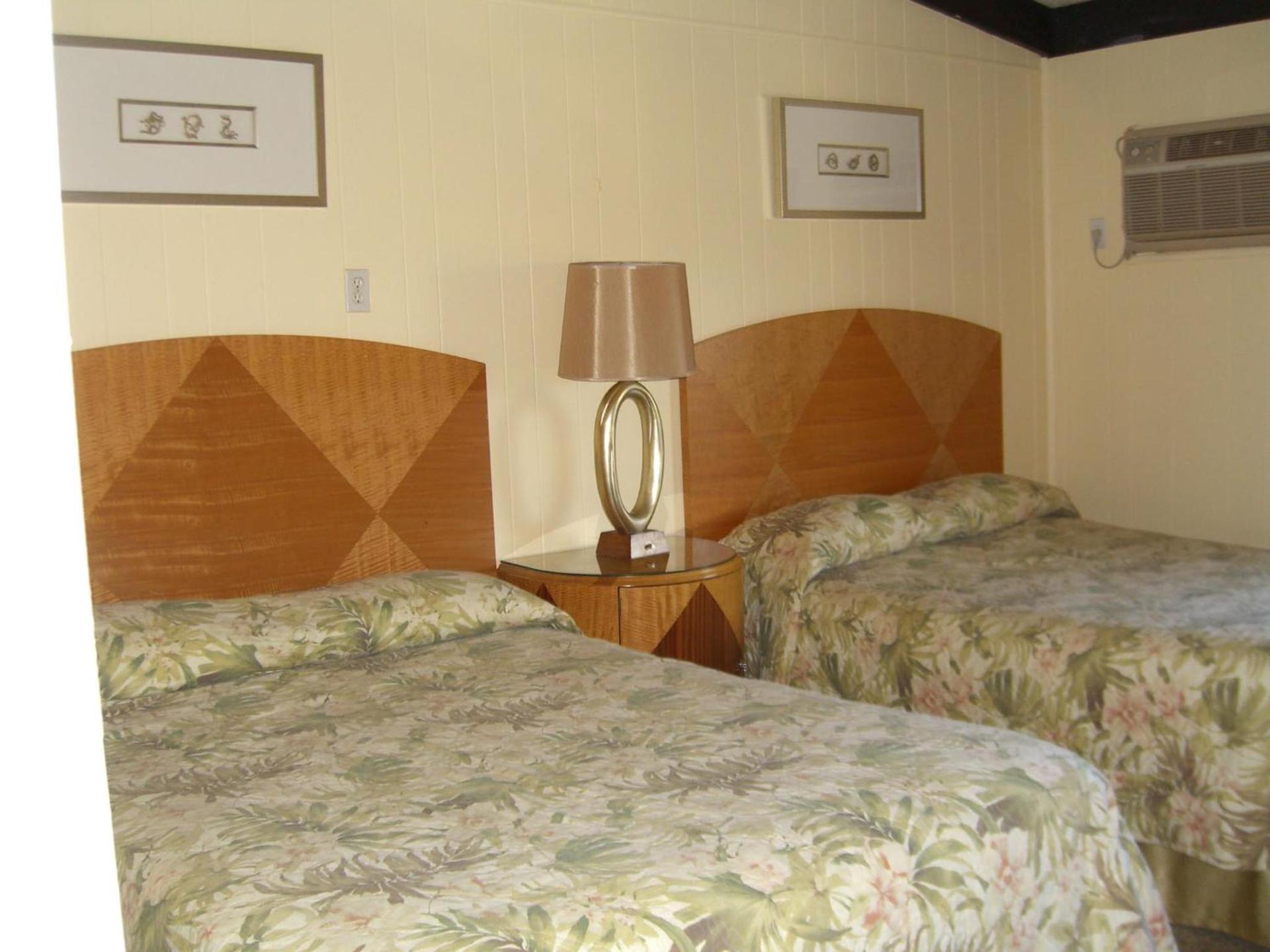 The Amethyst Beach Motel photo 10
