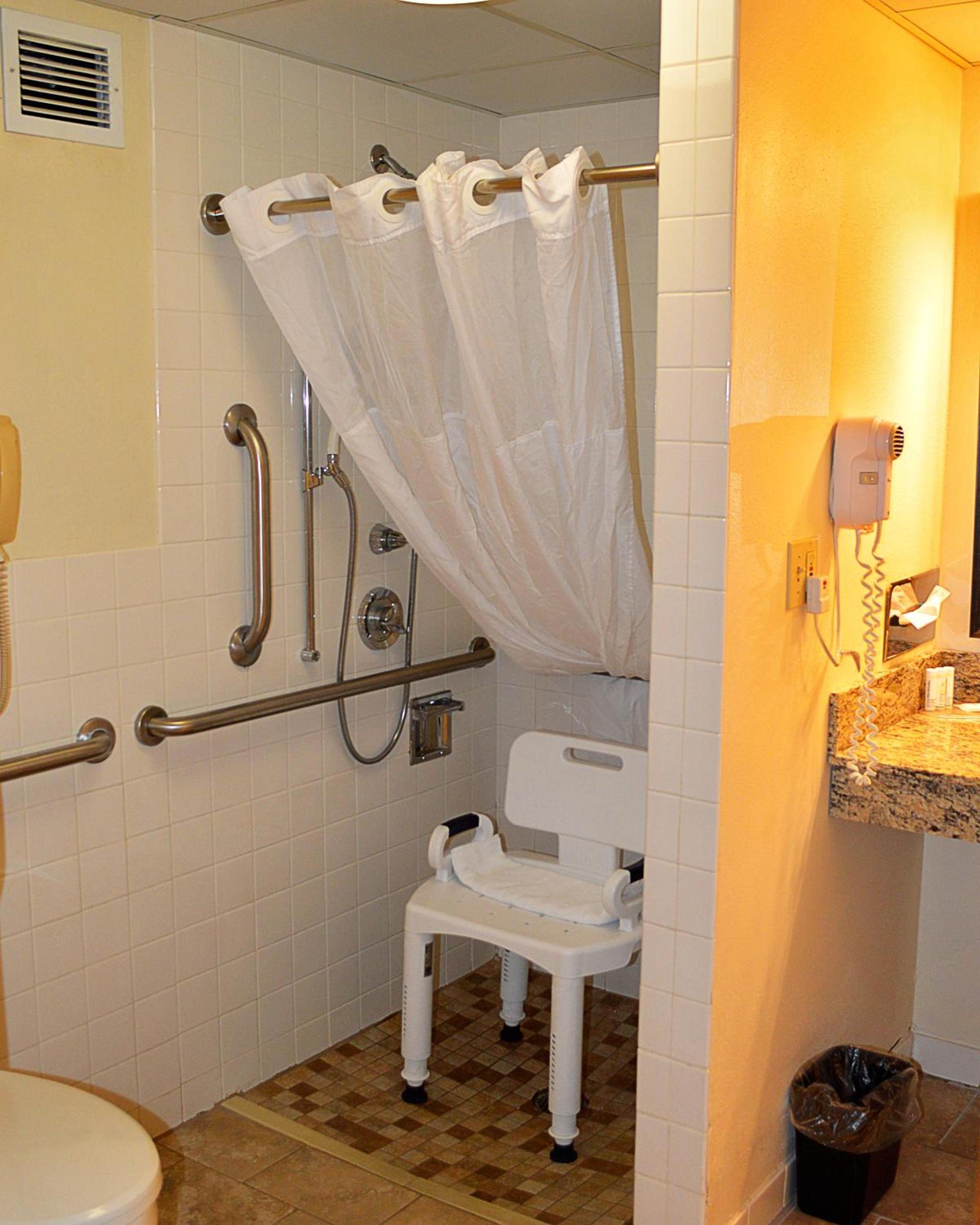 AmericInn by Wyndham Spencer photo 40