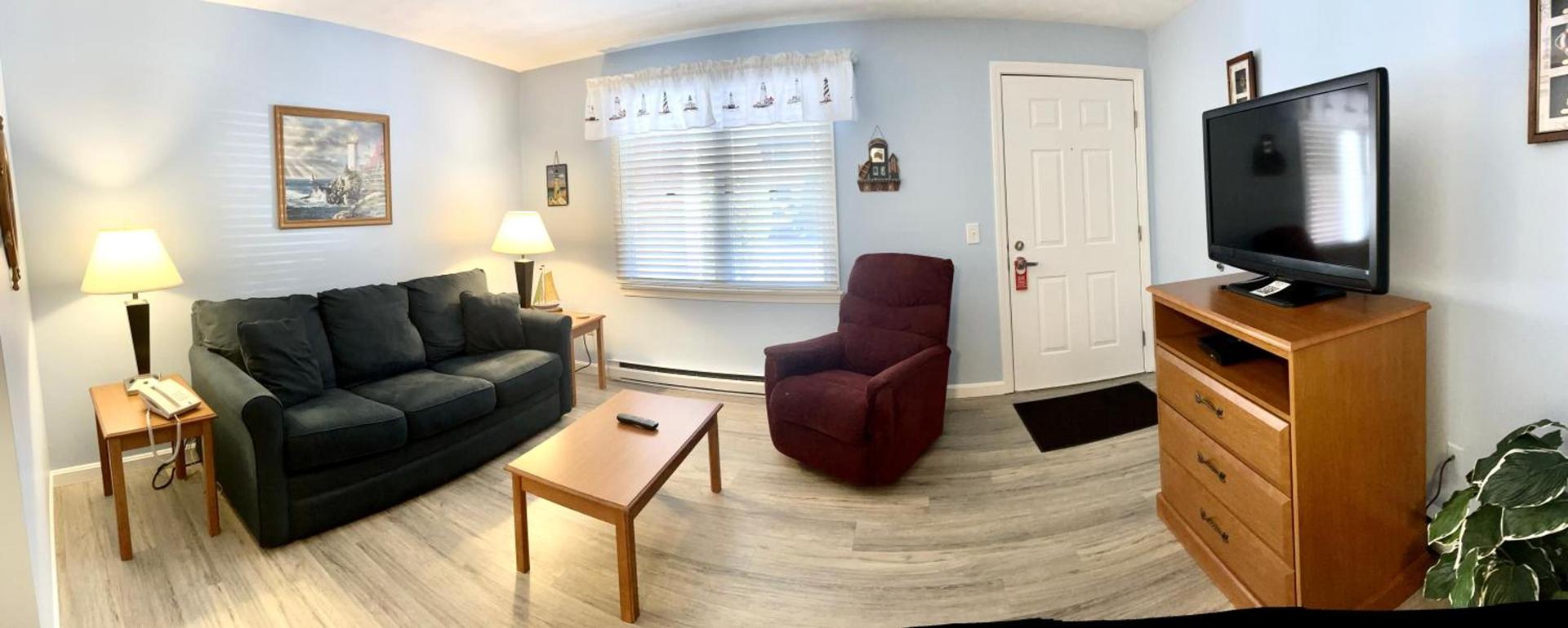 Elmwood Resort Hotel photo 67
