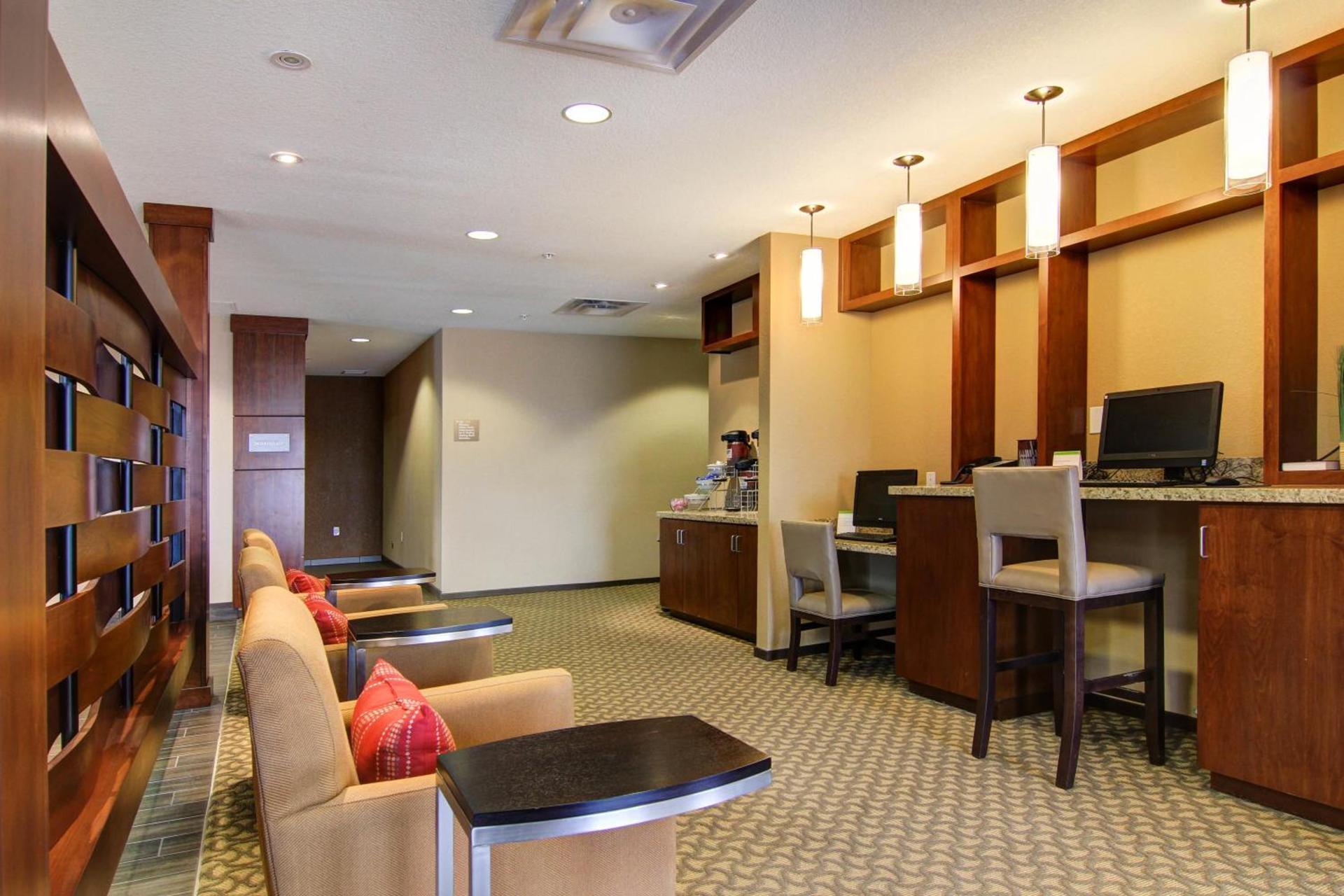 Comfort Suites Carlsbad photo 60