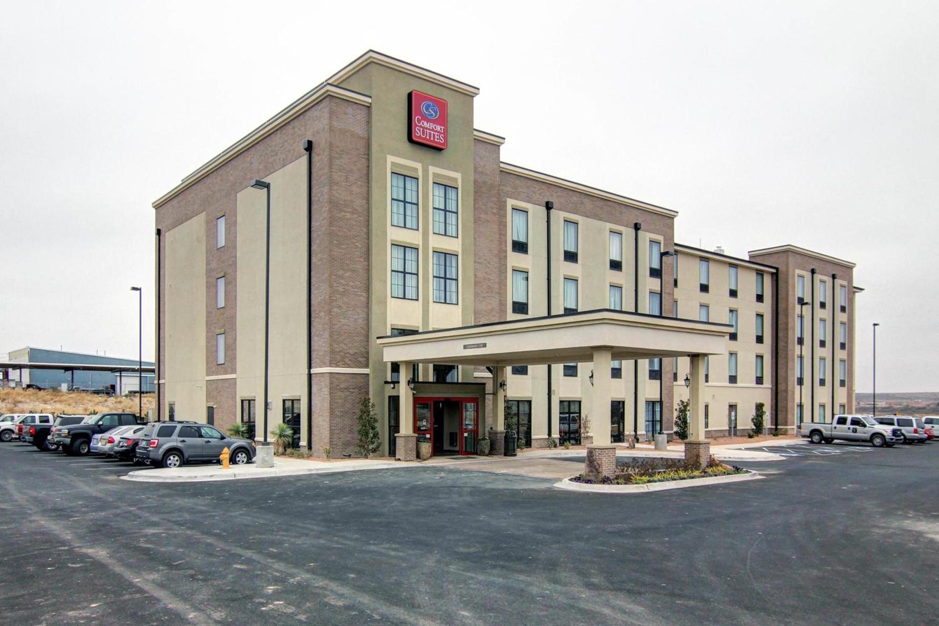 Comfort Suites Carlsbad photo 53
