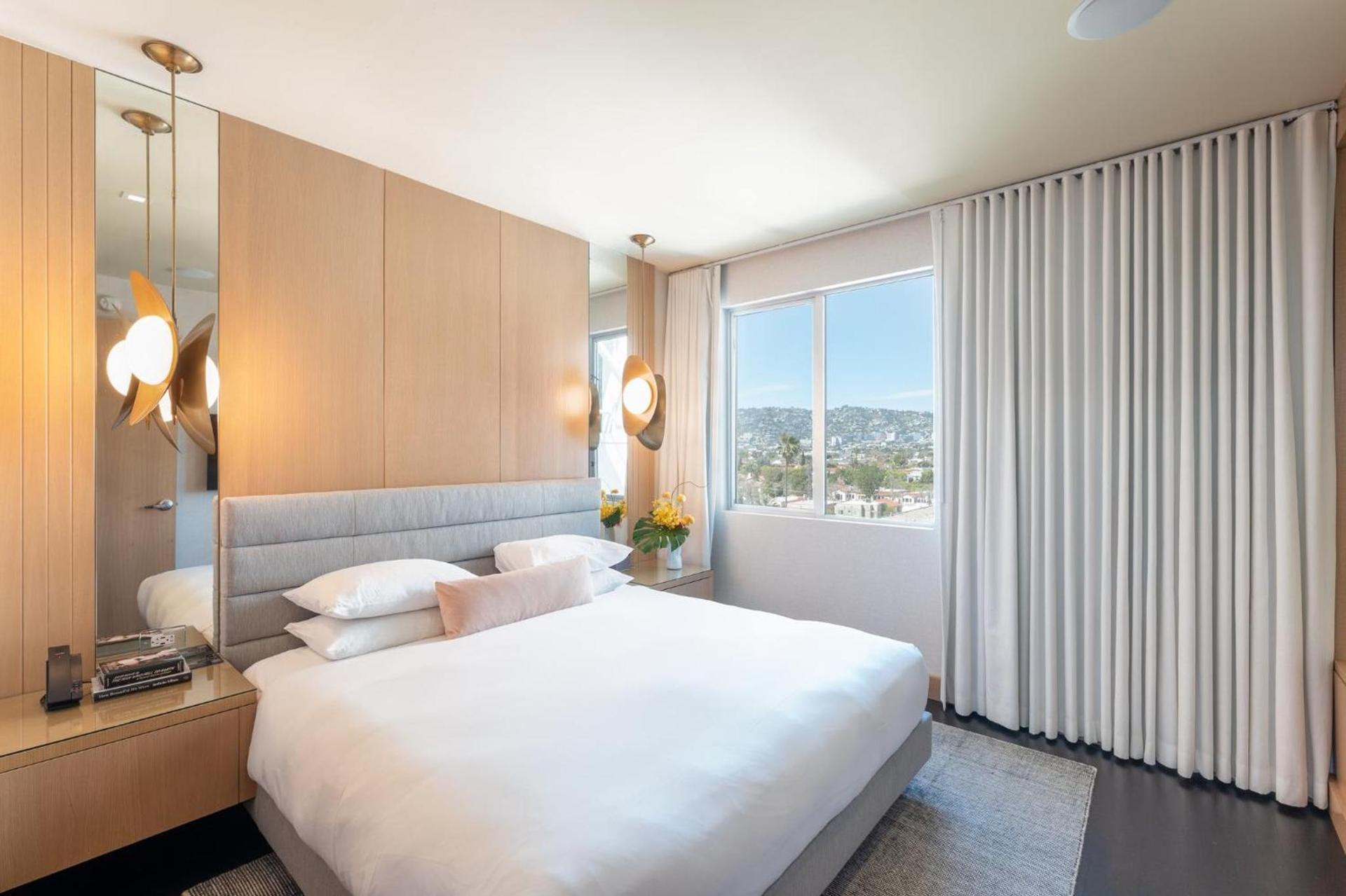 Kimpton Hotel Wilshire by IHG photo 42
