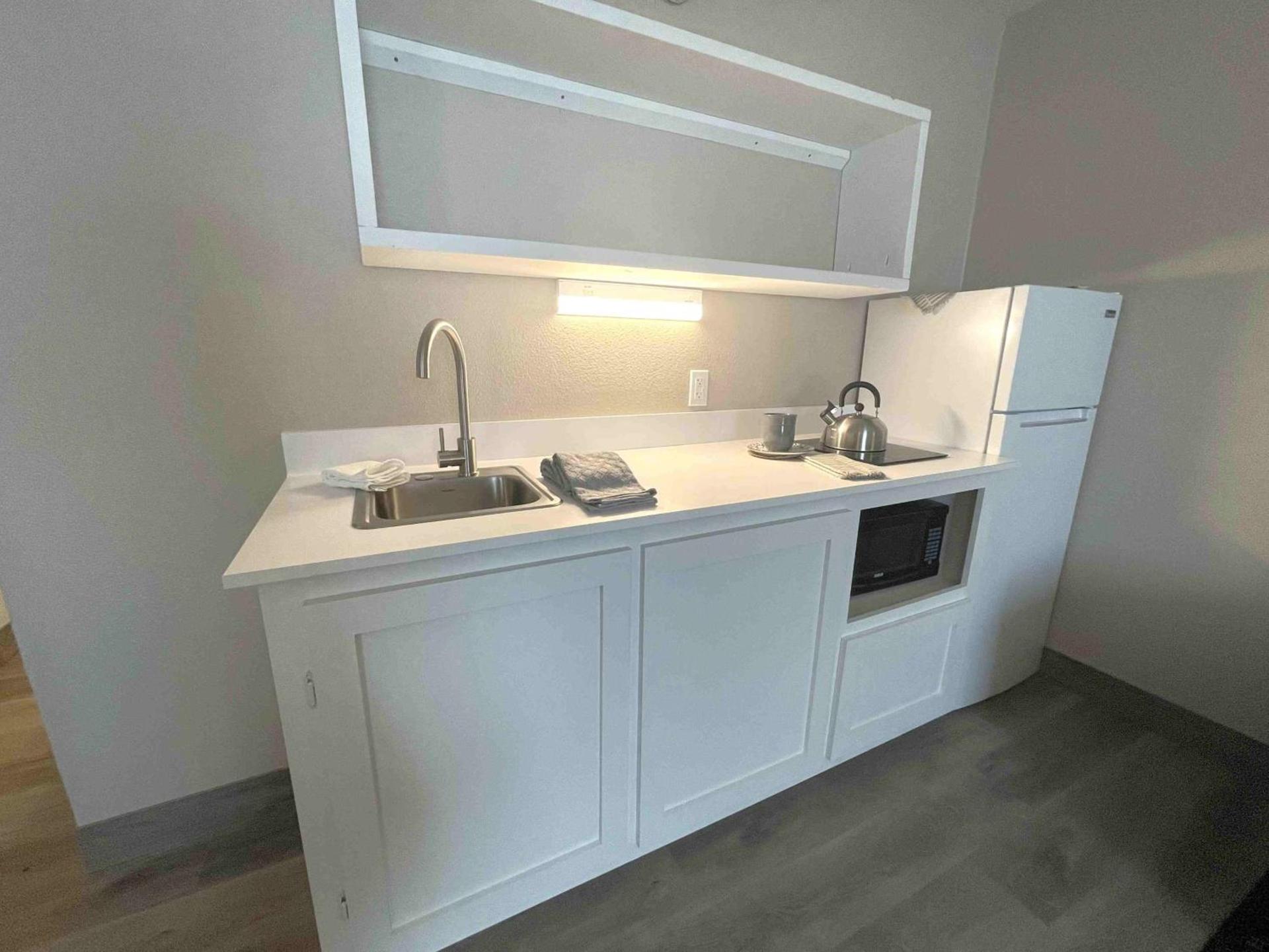 FairBridge Extended Stay, a Kitchenette Hotel photo 27