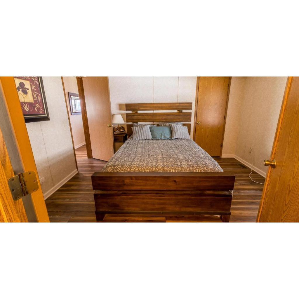 Shady Shores RV Resort & Campground photo 6