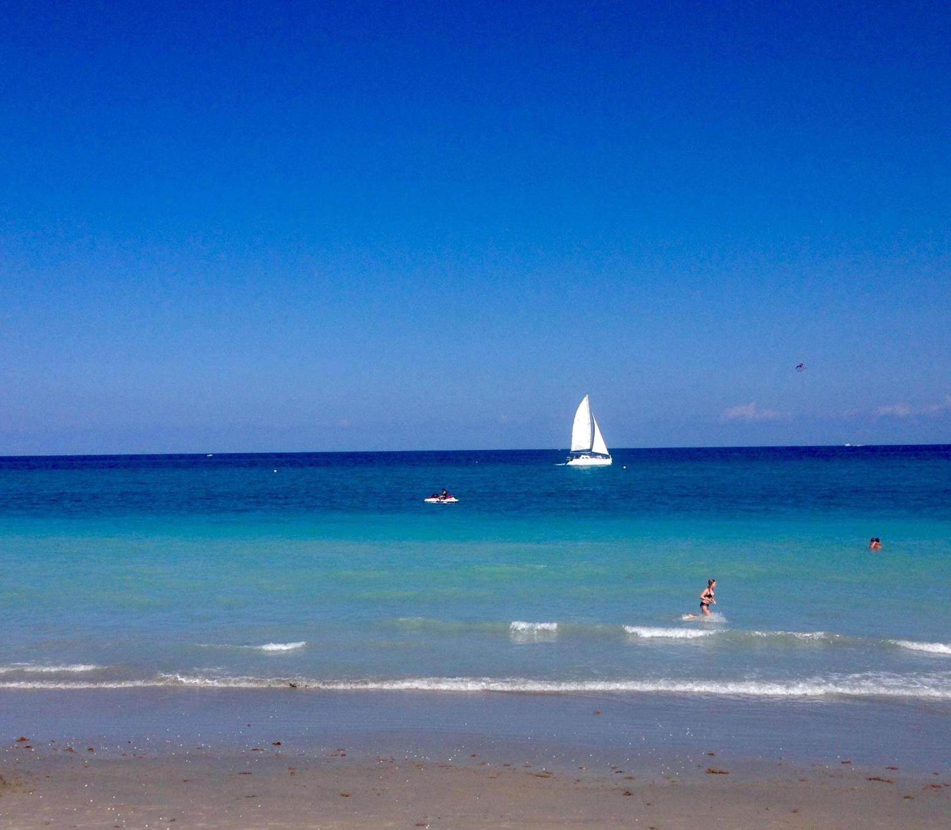 Palm Beach Hotel photo 8